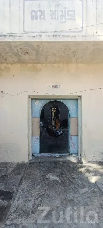 1 BHK House with Hall and Water Tank - House for Sale - Savarkundla - Image 2