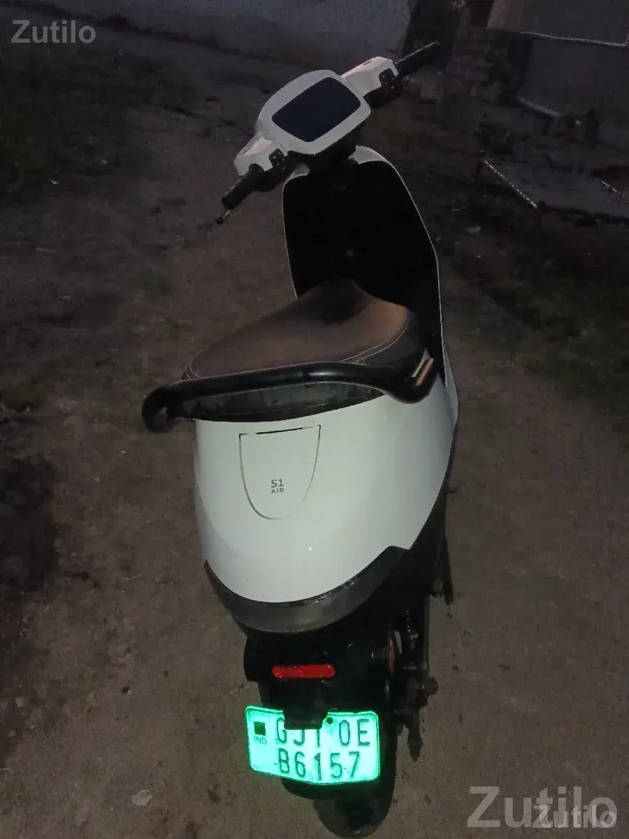 Ola S1 Air 2024 Electric Scooter 7100km - બાઇક્સ - જામજોધપુર - Image 2