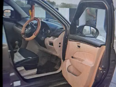 2015 Maruti Suzuki Dzire VDI Grey 2015 Maruti Suzuki Dzire VDI Grey