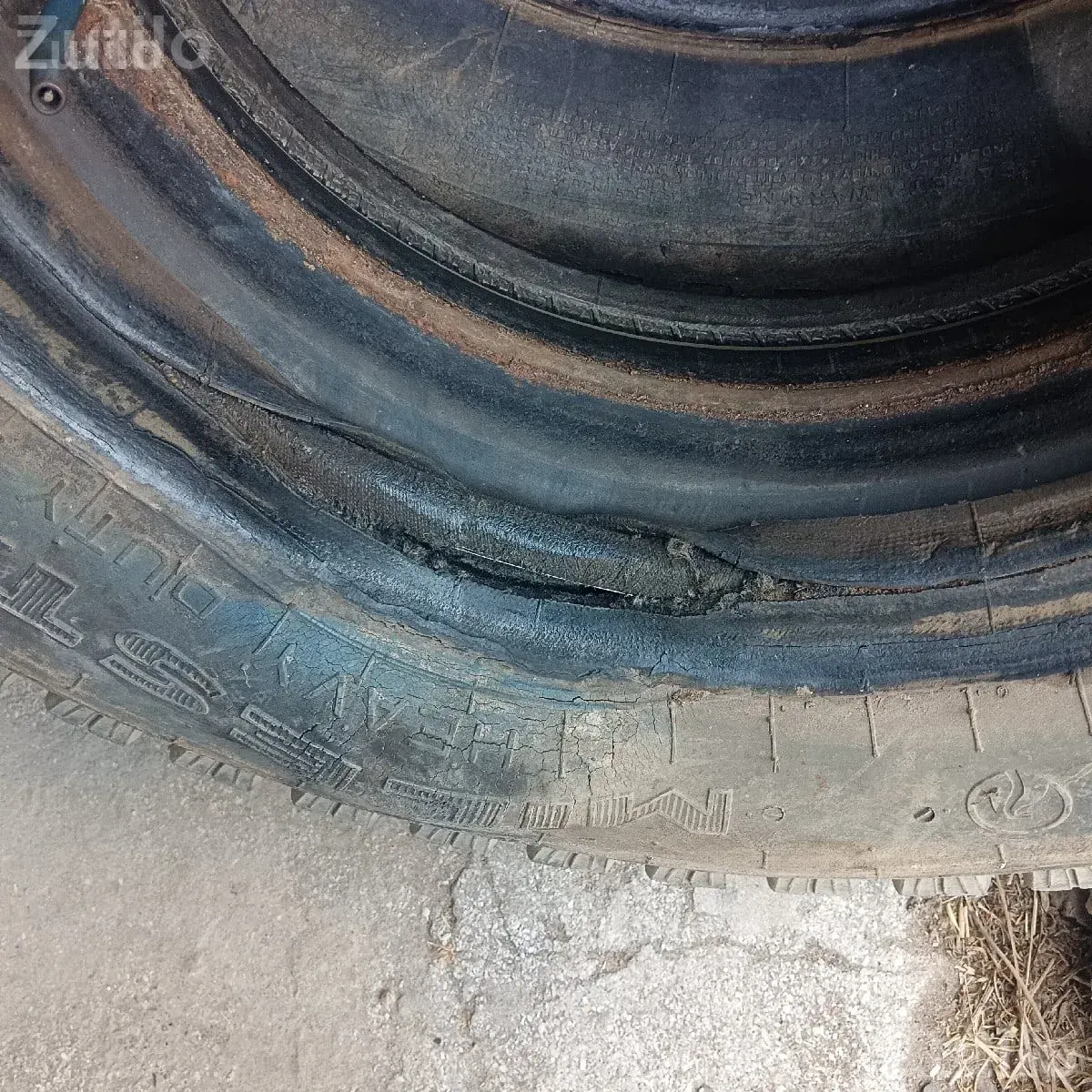 7.50-16 Tyres Set for Vehicle - ઓટો પાર્ટ્સ - પોરબંદર - Image 3