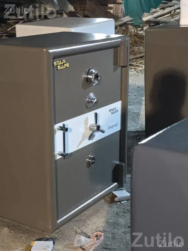 Star Safe Fireproof Locker New - Office Furniture - Gondal - Image 4