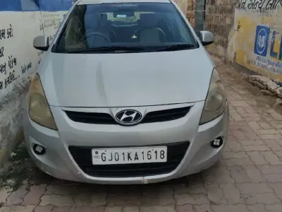 sale ..sale.. i20 4 wheel sale ..sale.. i20 4 wheel