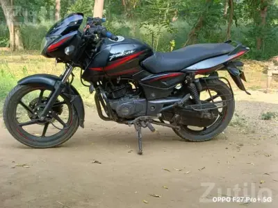 Bajaj Pulsar 150 Model 2017 Bike