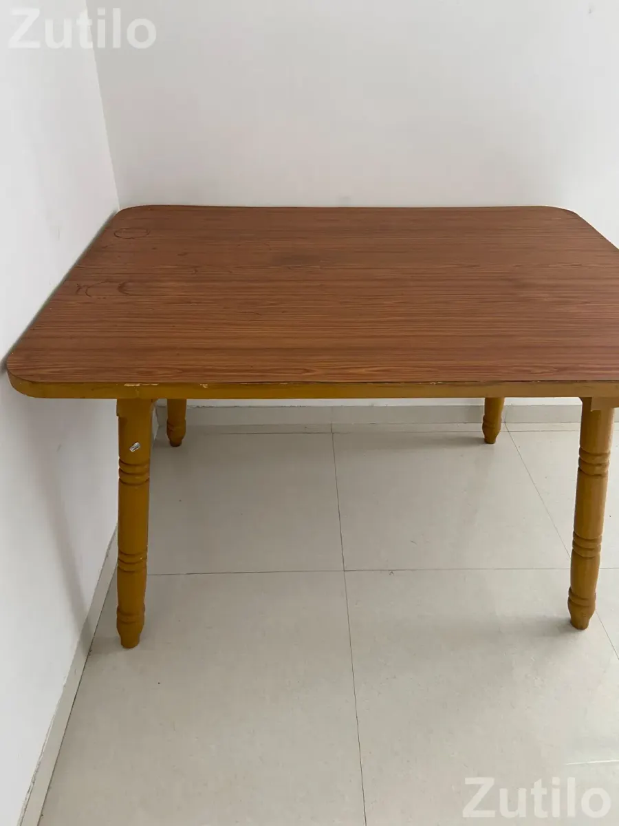 Wooden tables - ડાઇનિંગ ટેબલ અને સેટ - અમદાવાદ શહેર - Image 4