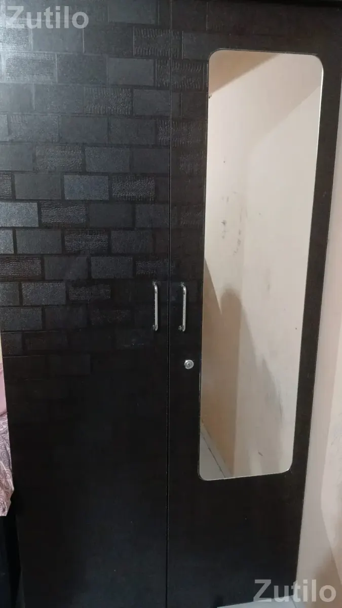 Wardrobe with Mirror 7×3 - Cupboards & Storage - Vadodara City - Image 2