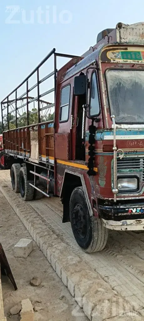 2012 Tata Cargo Truck - ટ્રક અને લોરી - માંગ્રોળ - Image 5