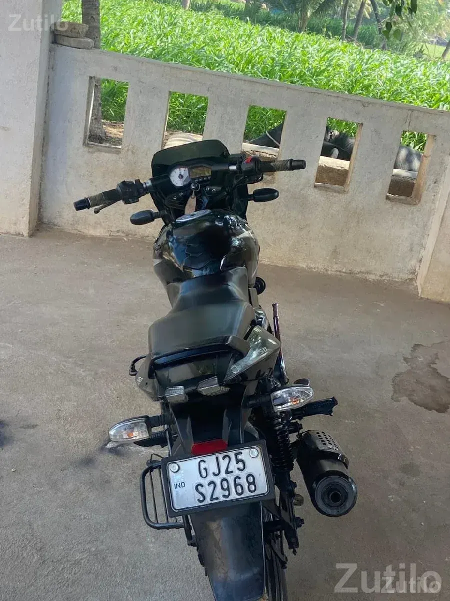 Bajaj Pulsar 150 Black 2018 Bike - Bikes - Bhanvad - Image 3