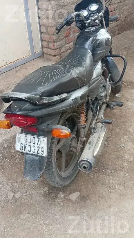 Bajaj Platina 2012 Black Bike - Bikes - Botad - Image 4
