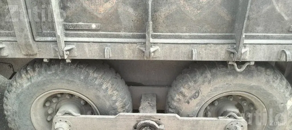 Heavy Duty Lari Trailer with 900.16 Tyres - ટ્રક અને લોરી - ઢોકડવા - Image 2