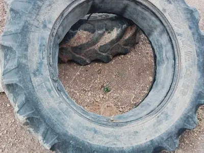 Used Goodyear Tractor Tyre 12.4-28 Used Goodyear Tractor Tyre 12.4-28