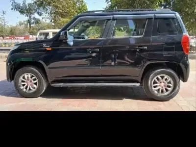 Black Mahindra TUV300 SUV for Sale Black Mahindra TUV300 SUV for Sale