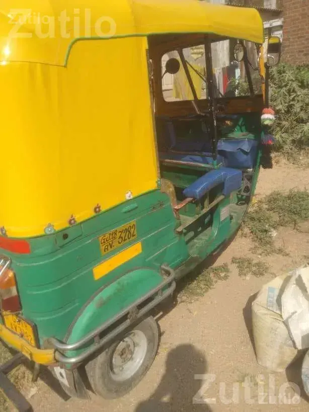 Bajaj CNG Auto Rickshaw 2012 Model - ઓટો રિક્ષા - વિસનગર - Image 3