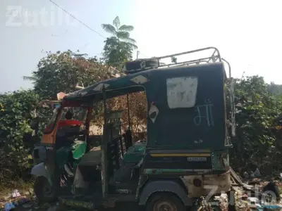 2012 Auto Rickshaw Three Wheeler