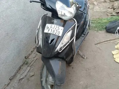 Used TVS Wego Black Scooter for Sale Used TVS Wego Black Scooter for Sale