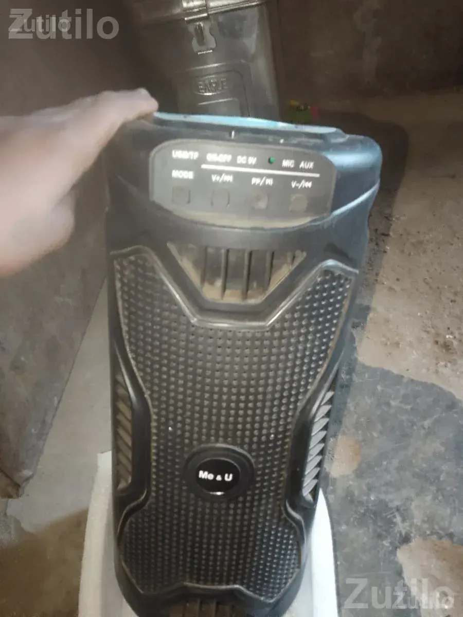 Portable Speaker with 2 Mics and Cable - ઇલેક્ટ્રોનિક ઍક્સેસરીઝ - મેન્ડરડા - Image 3