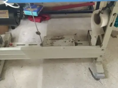 Industrial Sewing Machine with Stand Industrial Sewing Machine with Stand