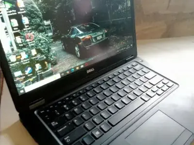 Dell Laptop – Slim Black Windows PC Dell Laptop – Slim Black Windows PC