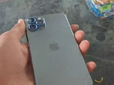 iPhone 11 Pro Green – Triple Camera iPhone 11 Pro Green – Triple Camera