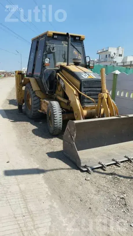CAT JCB Machine 2013 Backhoe Loader - Construction Vehicles - Rajkot City - Image 3