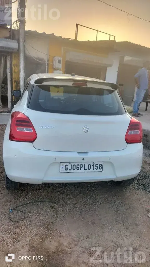 Maruti Suzuki Swift 2023 Petrol Car - કાર - વડોદરા શહેર - Image 4