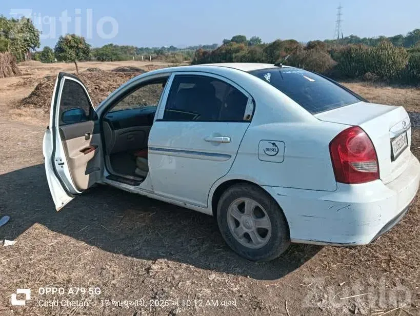 Hyundai 2010 Diesel Sedan in White - Cars - Sihor - Image 2