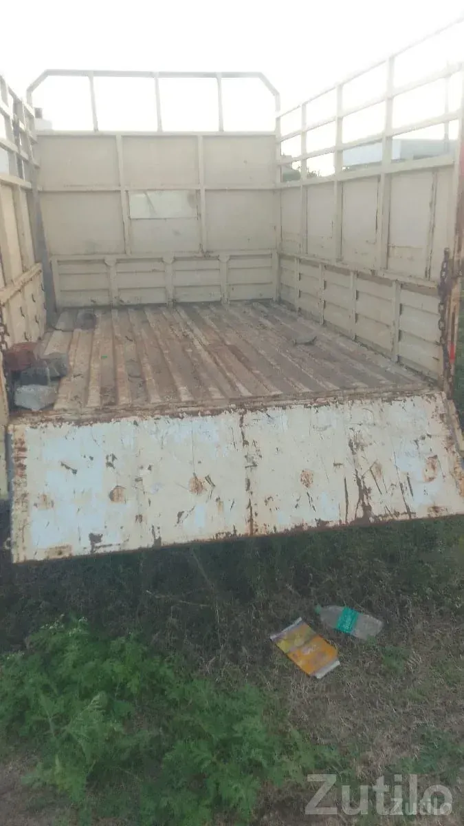 Used Cargo Truck / Lorry for Sale - Trucks & Lorries - Jodiya - Image 3