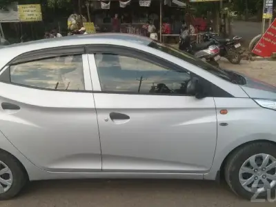 Silver Compact Hatchback Car for Sale Silver Compact Hatchback Car for Sale