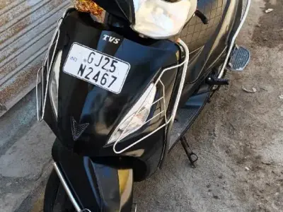 2016 TVS Jupiter Black Scooter 2016 TVS Jupiter Black Scooter