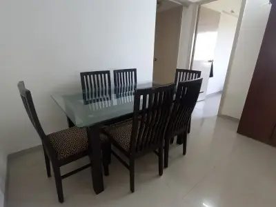 Glass top 6 sitter dinning table Glass top 6 sitter dinning table