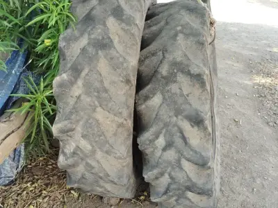 Tractor Tyre Set 12.4-28 Goodyear MRF Tractor Tyre Set 12.4-28 Goodyear MRF