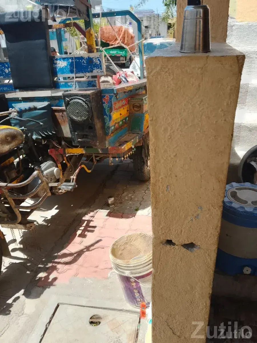 Decorated Passenger Auto Rickshaw for Sale - ઓટો રિક્ષા - જુનાગઢ - Image 2