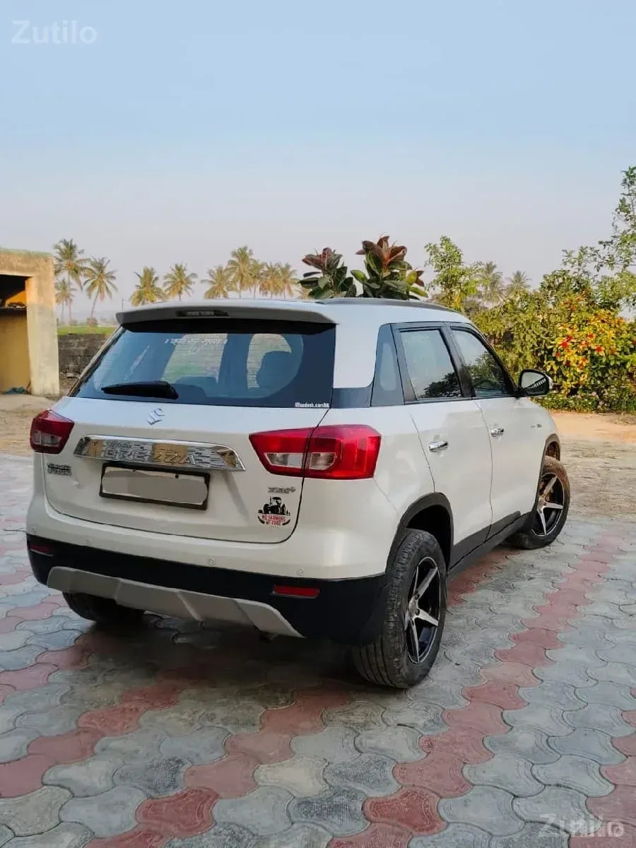 1 Owner BREZZA ZDI+ - કાર - રણાવાવ - Image 3