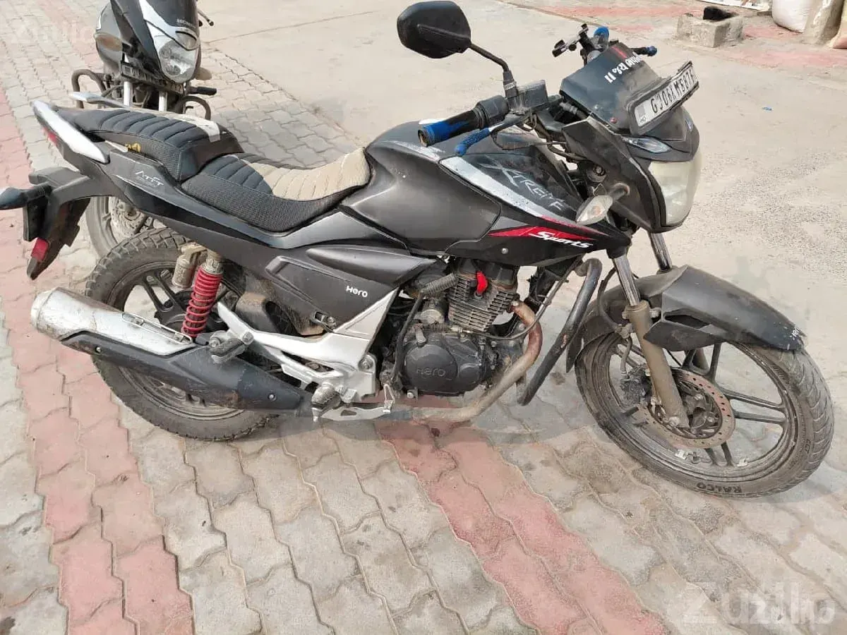 Hero Xtreme Sports 2017 Used Bike - બાઇક્સ - ભેસાણ - Image 2