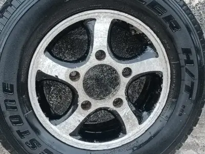 Bolero Tyre and Wheel Plate for Sale