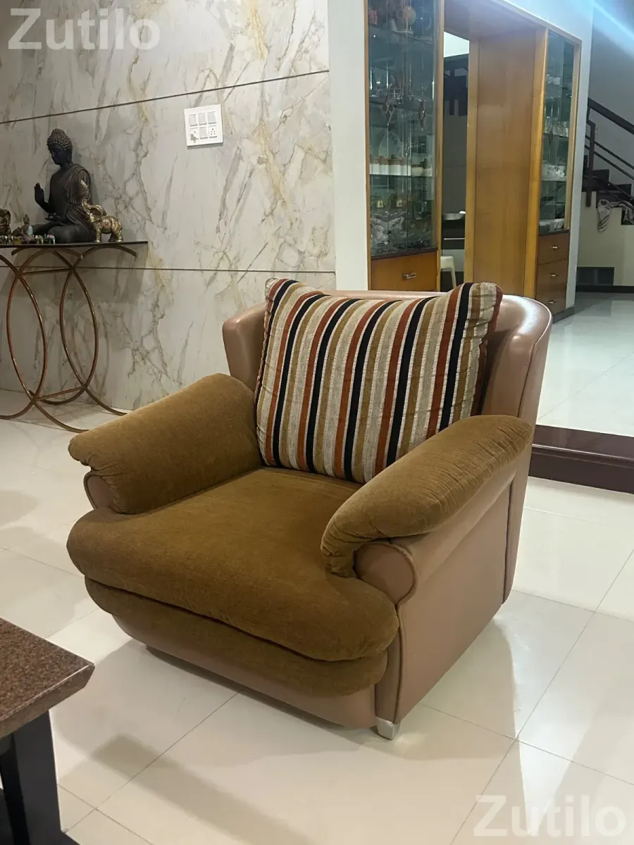 Sofa set - Sofa Sets & Couches - Navsari City - Image 4