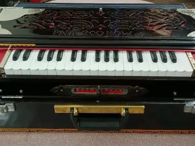 9 Scale 3 Line MMF Harmonium