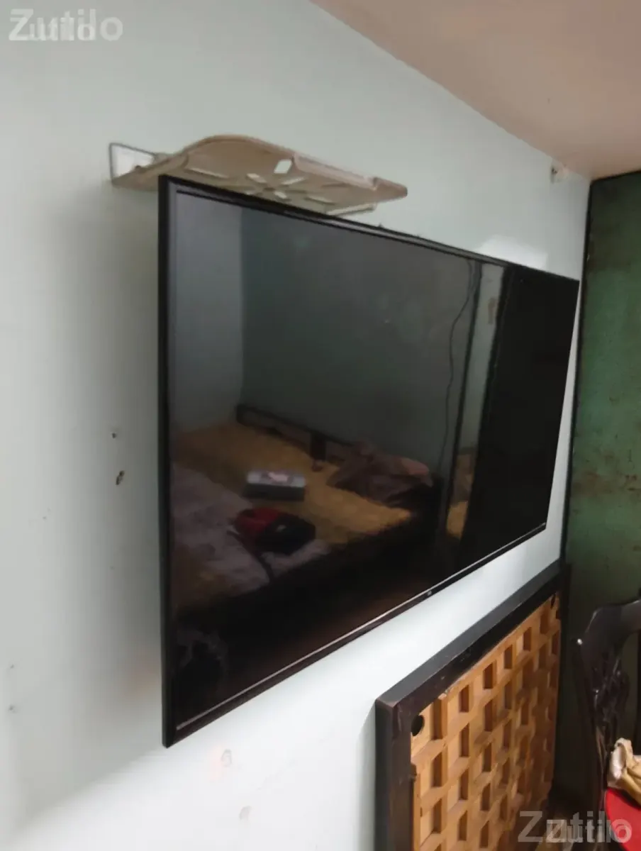43 inchMI TV display panel damage - ટીવી - અમદાવાદ શહેર - Image 5