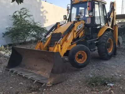 2011 JCB Backhoe Loader in Running Condition 2011 JCB Backhoe Loader in Running Condition