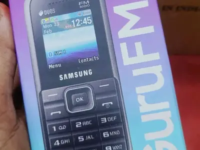 Samsung Guru FM Plus Dual SIM Phone