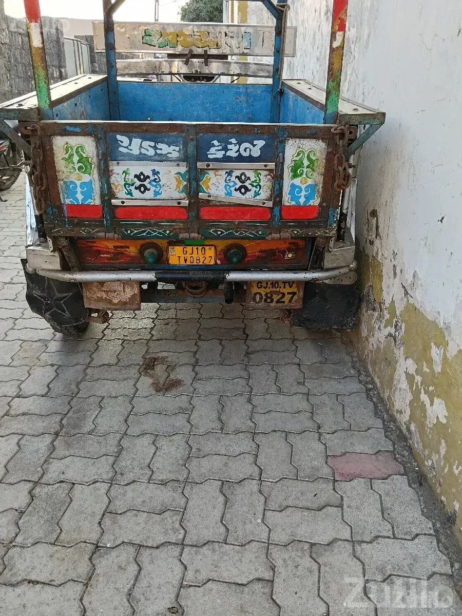2015 Cargo Auto Rickshaw for Sale - ઓટો રિક્ષા - કુટિયાણા - Image 2