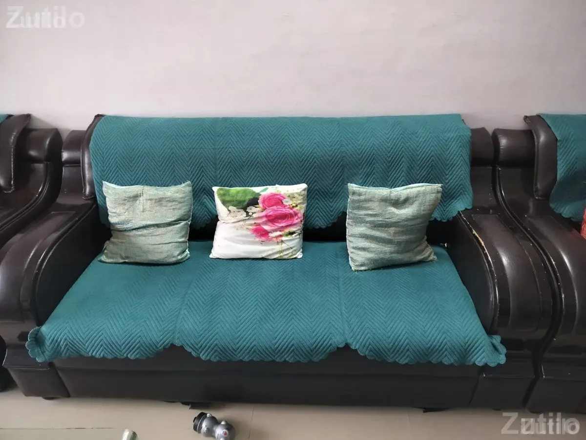 Sofa 3+2 with center table - Sofa Sets - Surat City - Image 2