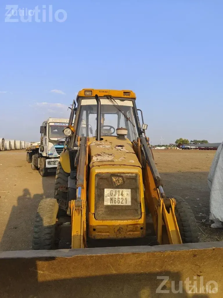 JCB Backhoe Loader 2010 Model - બાંધકામના વાહનો - બાબરા - Image 2