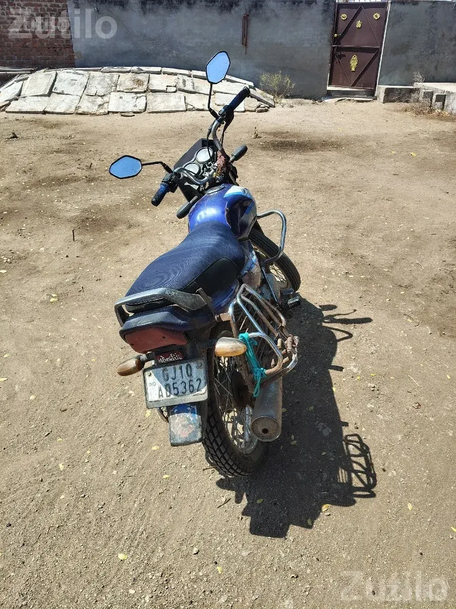Bajaj CT100 Motorcycle - Bikes - Khambhalia - Image 3