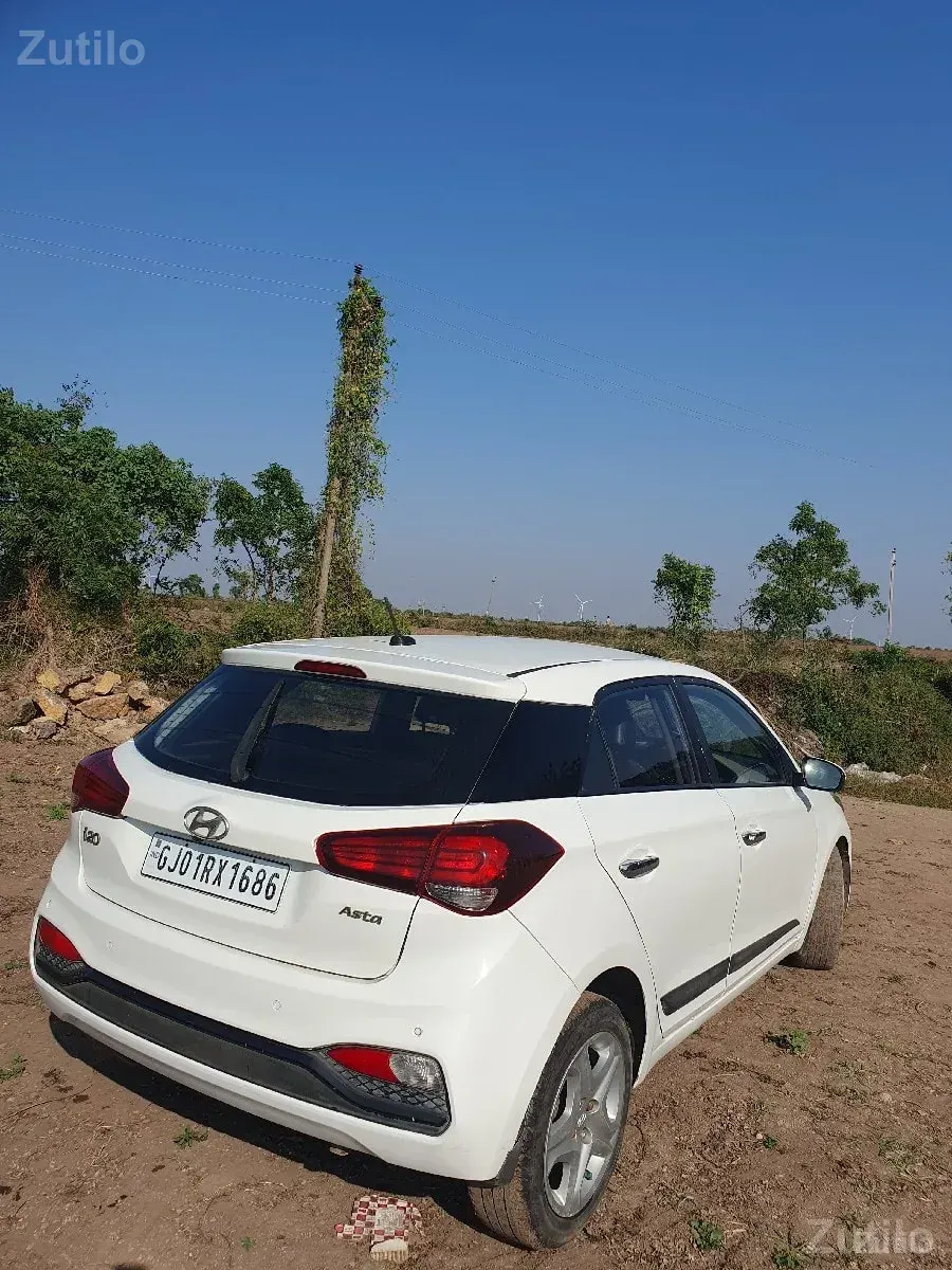 i20 asta diesel - કાર - દ્વારકા - Image 2