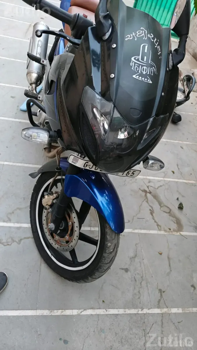 Bajaj Pulsar 220F Single Owner 29000 Km - બાઇક્સ - મહેસાણા શહેર - Image 3