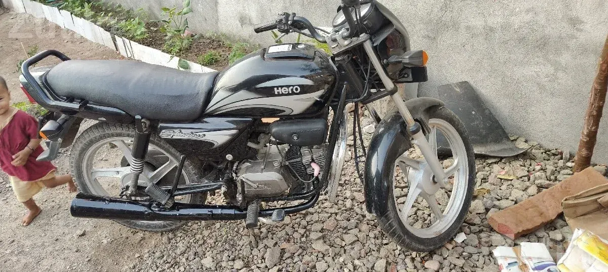 Hero Splendor 2012 Model Complete Bike - બાઇક્સ - લાલપુર - Image 2