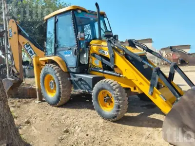 JCB Backhoe Loader 2017 Model