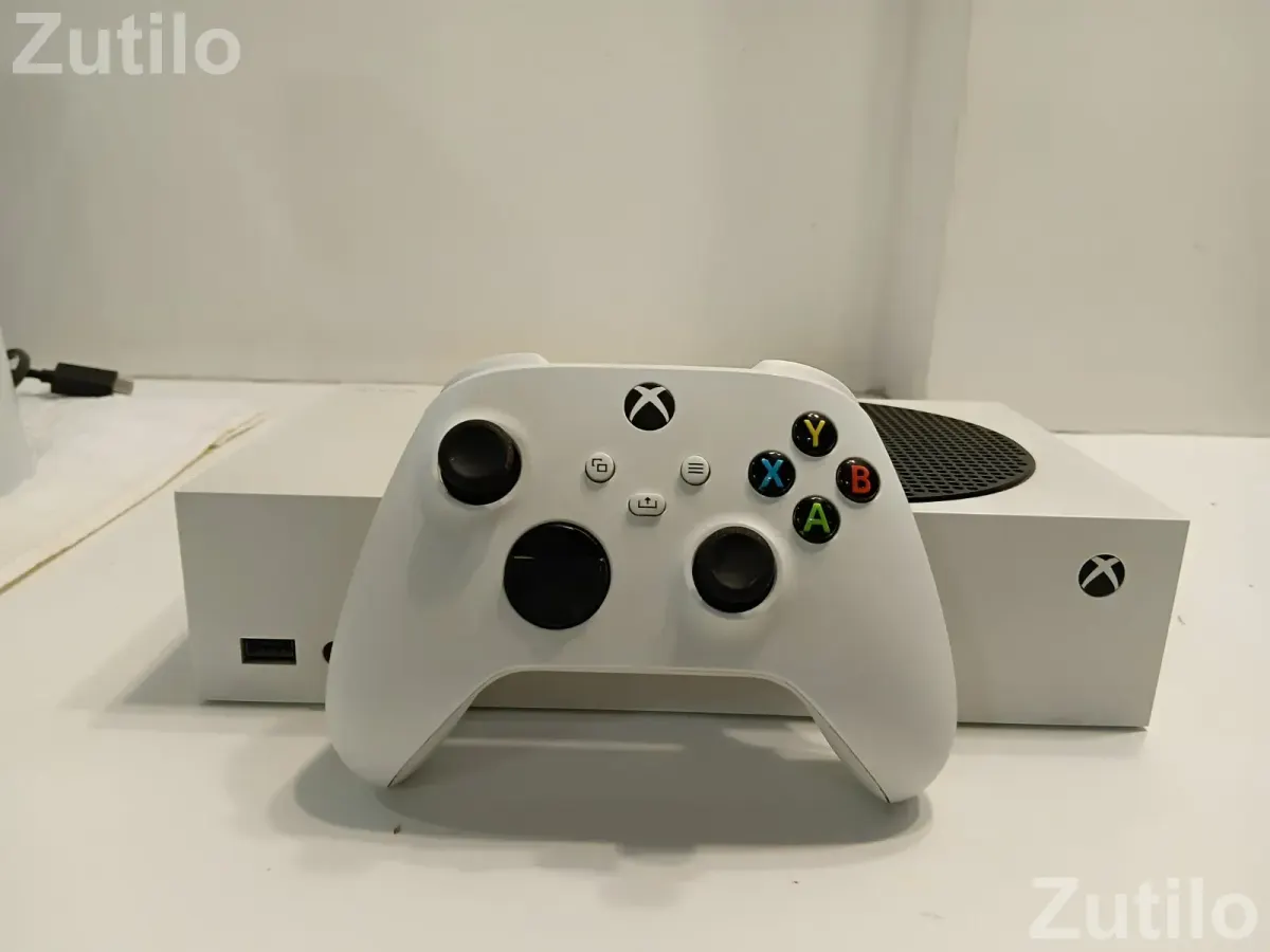 XBOX SERIES S WITH 20 GAMES AND ORIGINAL CONTROLLER AND BOX MINT CONDITION FOR SALE - ગેમિંગ કન્સોલ - અમદાવાદ શહેર - Image 4