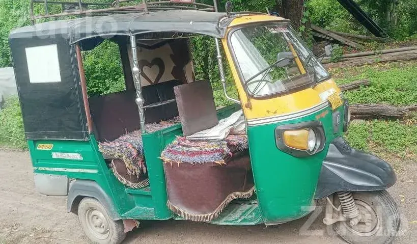 2019 Petrol CNG Auto Rickshaw - ઓટો રિક્ષા - ભાવનગર શહેર - Image 4