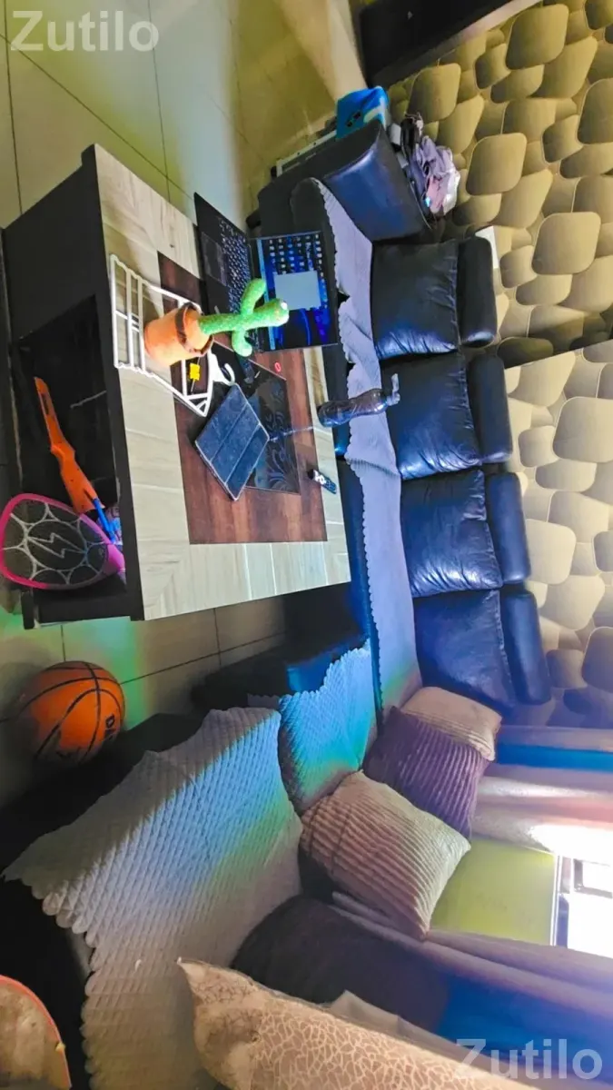 5 seater Sofa for sale - સોફા સેટ અને કાઉચ - વડોદરા શહેર - Image 2
